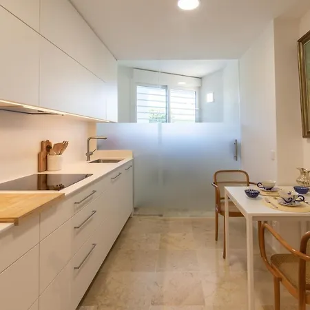 Lujoso Y Moderno Piso Con Piscina Cerca Del Campo De Golf En Guadalmina Alta - Quetzal 54 Apartment