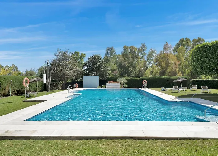 Lujoso Y Moderno Piso Con Piscina Cerca Del Campo De Golf En Guadalmina Alta - Quetzal 54 Appartement